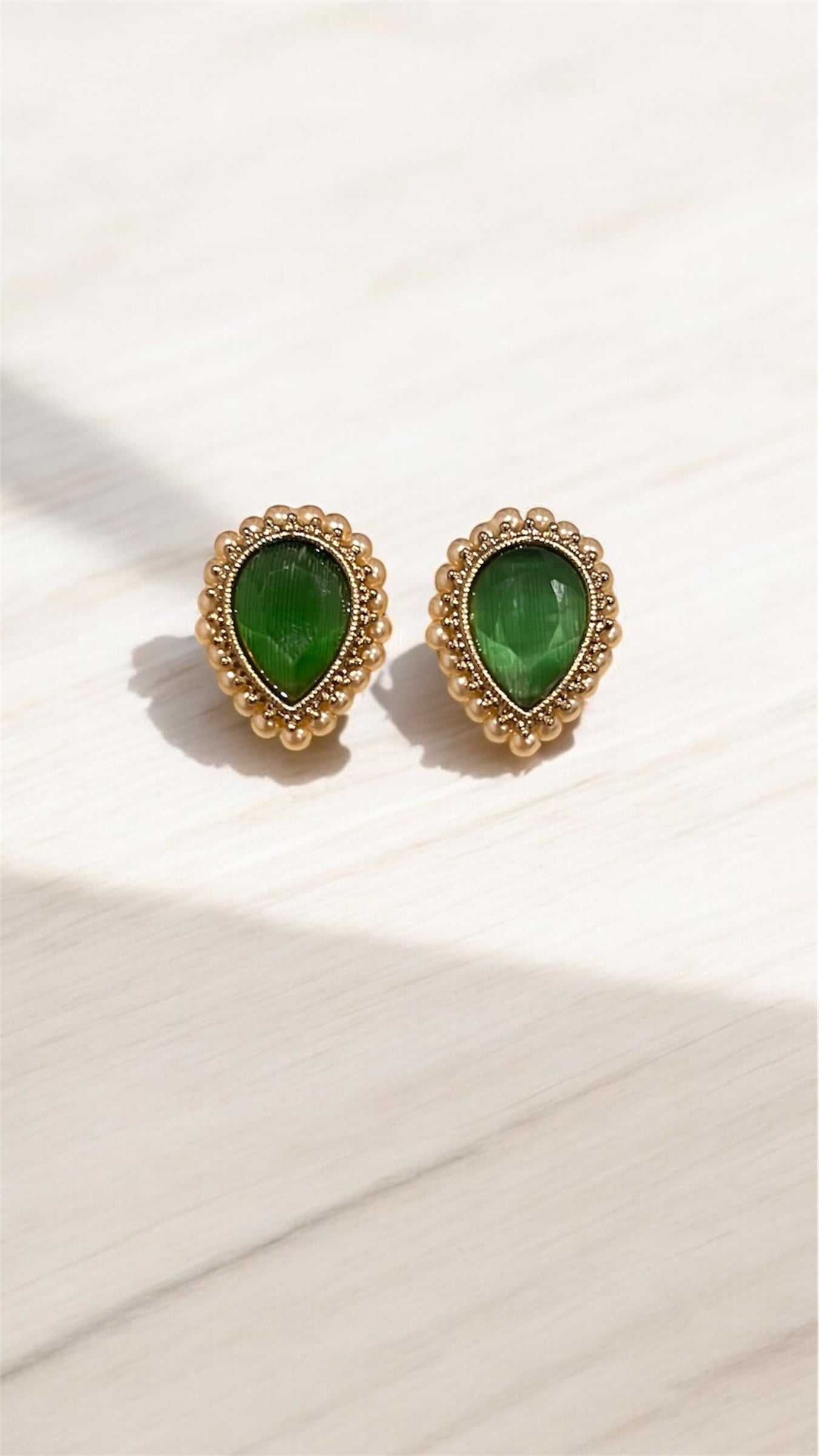 Reyah Studs