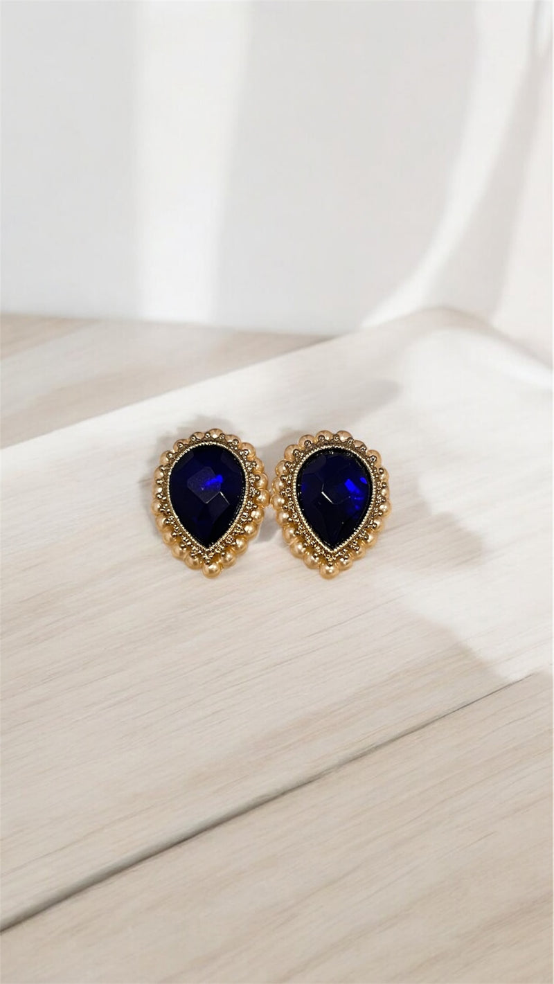 Reyah Studs