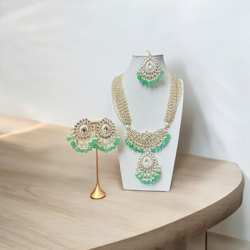 Sariyah Necklace Set