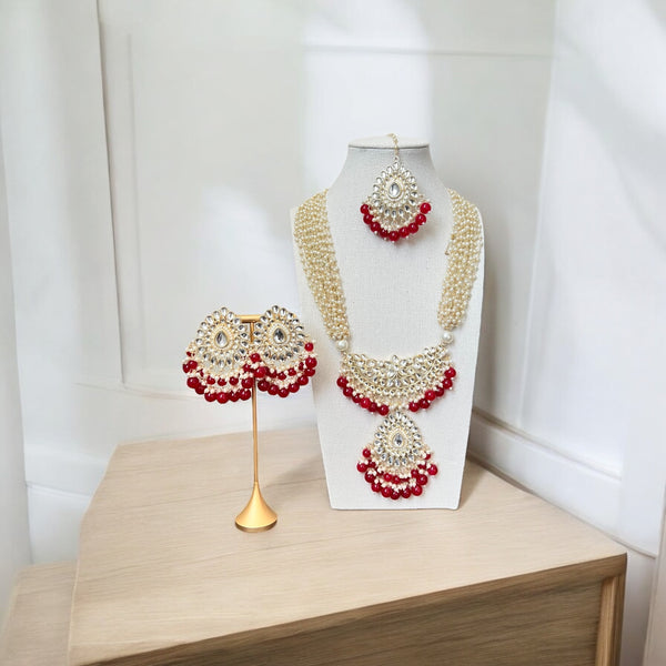 Sariyah Necklace Set